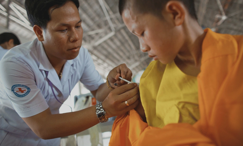 Bulan Imunisasi Anak Sekolah